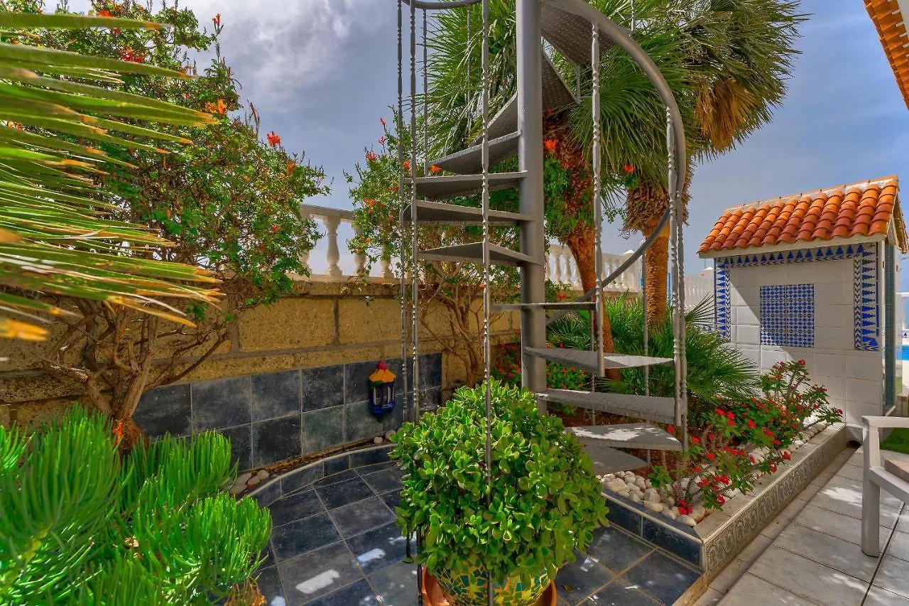 Villa Marina Luxury Sea View Private Pool & Garden - Costa Adeje أذيخي