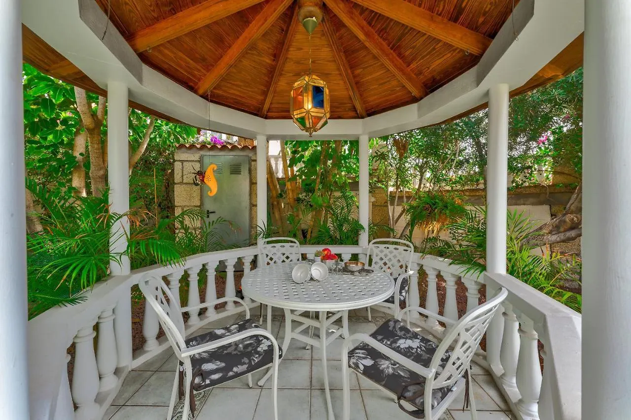 Villa Marina Luxury Sea View Private Pool & Garden - Costa Adeje إسبانيا